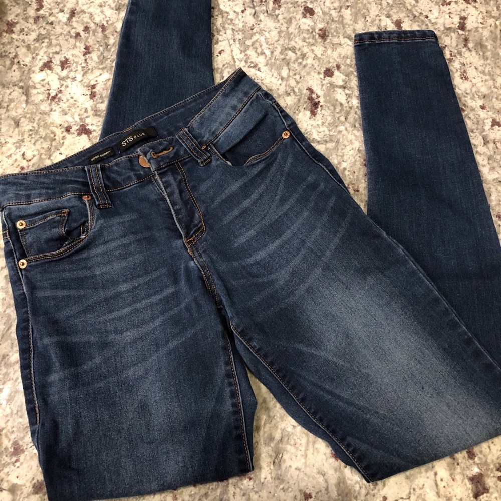 Women’s jeans